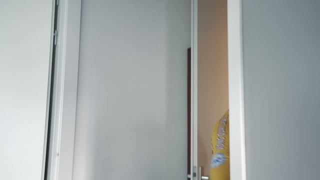 HIS CHINESE CARBON BIKE BROKE IN HALF! смотреть онлайн