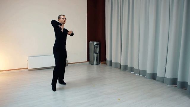 Венский вальс | Танцы в условиях карантина | Viennese Waltz | Natural turn смотреть онлайн