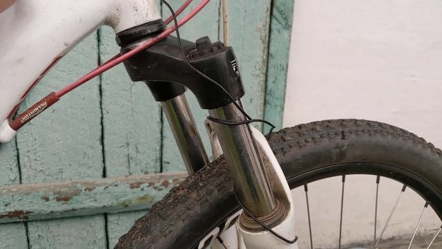 Регулировка рулевой колонки велосипеда. Туго поворачивает руль или люфт в рулевой колонке смотреть онлайн