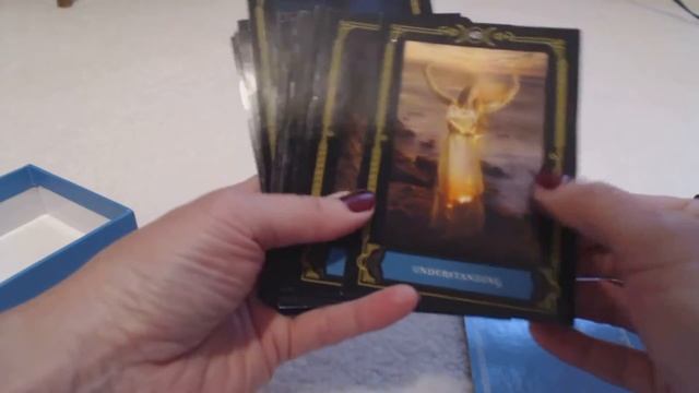 Traceyhd's Review Wisdom of the House of Night Oracle Cards by PC Cast & Colette Baron-Reid смотреть онлайн