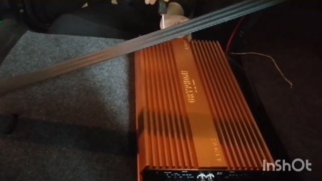 Распаковка, внешний обзор и установка усилителя DL audio gryphon 4.120 pro Lancer X ver. 2.0 смотреть онлайн