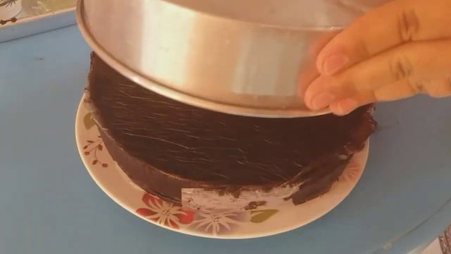 Moist chocolate cake смотреть онлайн