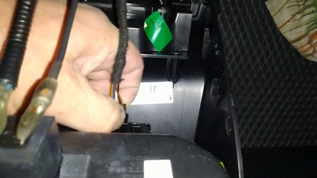 CHERY TIGGO 4 - установка дополнительного USB (часть 2). Переделка.