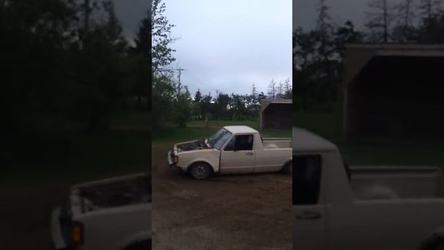 VW Rabbit Rust Bucket Donuts смотреть онлайн