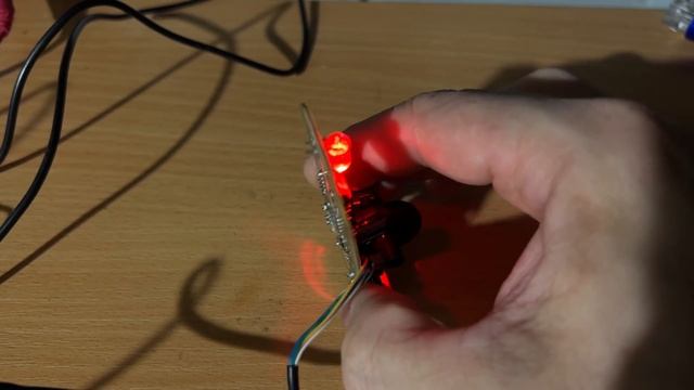 Сигнализация из КОМПЬЮТЕРНОЙ МЫШКИ и лазерной указки/Сотни метров на ЧИПе видеокамеры смотреть онлайн