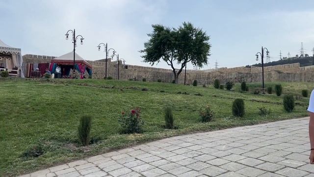 Дербент - самый южный город России. Ради него стоит поехать в Дагестан смотреть онлайн