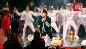 Виктор КОРОЛЕВ - БУКЕТ ИЗ БЕЛЫХ РОЗ