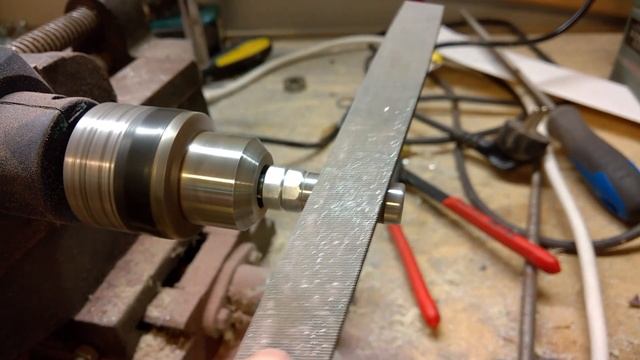 DIY Turning Nuts, Wood and a Bolt Into a Pendant смотреть онлайн