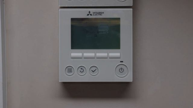 Mitsubishi Lossnay controller on a GUG смотреть онлайн