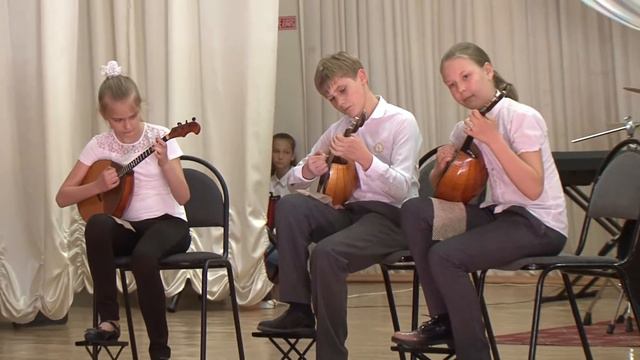 Трио Домбристов смотреть онлайн