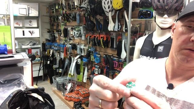 Велошлем Met Crossover (3HM109) - Распаковка и обзор смотреть онлайн