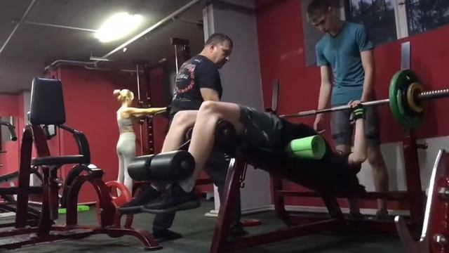 Роман, Жим -, 47,5 кг х 8 смотреть онлайн