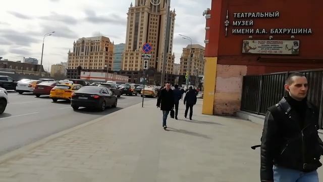 ВЕСЕННЯЯ МОСКВА. ПАВЕЛЕЦКАЯ ПЛОЩАДЬ, САДОВОЕ КОЛЬЦО, УЛИЦА 1905 ГОДА, КАФЕ С ВЬЕТНАМСКОЙ ЕДОЙ... смотреть онлайн