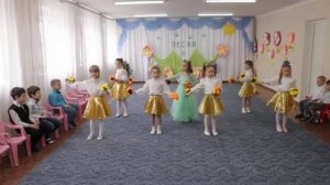 Танец Цветов (средняя группа)