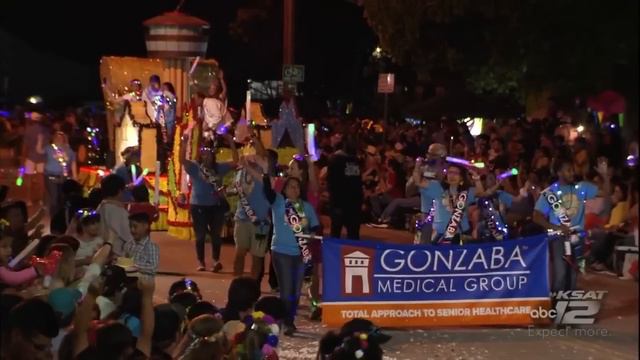 WATCH: Full 2023 Fiesta Flambeau Parade смотреть онлайн