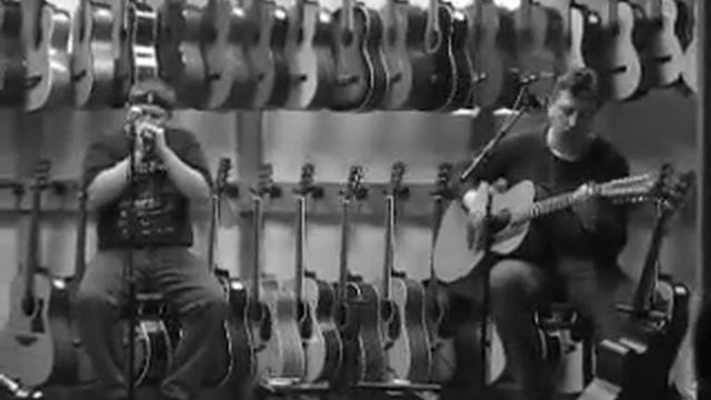 Mississippi Twins - Let Me Love You Baby (Buddy Guy) смотреть онлайн