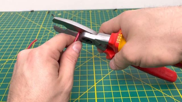 Knipex 95-16-200 VDE Twin Cut Cable Shears