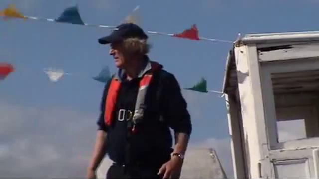 The Cambria arrives at Faversham смотреть онлайн