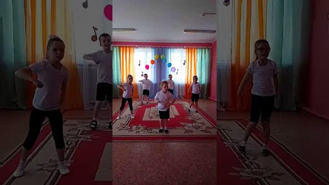 Спортивный танец "Мы дарим улыбки" смотреть онлайн