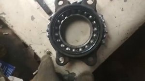 ЗАМЕНА ПЕРЕДНИХ СТУПИЦ АУДИ А4 В8