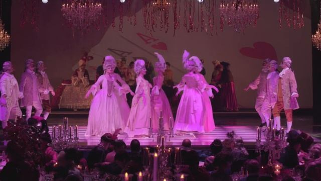 The Grand Masked Ball in Monaco - Menuet смотреть онлайн