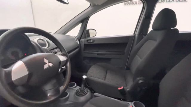 MITSUBISHI COLT 1.3 95KM 2011' смотреть онлайн