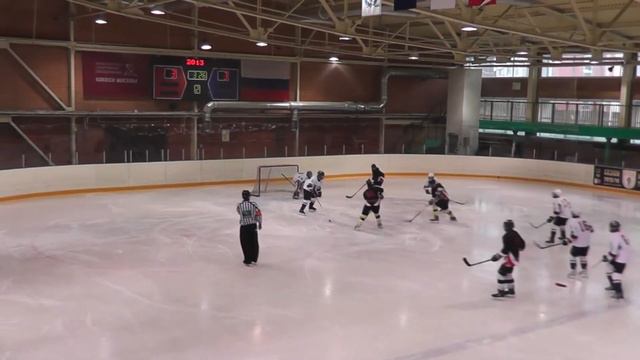 1999 г.р Снежные барсы - Ястребы счёт 6 - 6 смотреть онлайн