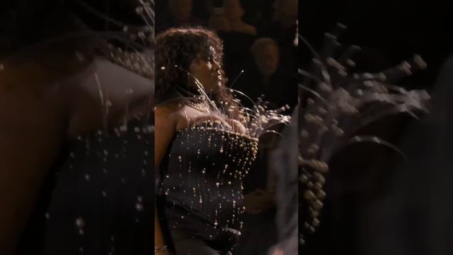 L'Oréal Paris DEFILE 2023 Paris Fashion Week смотреть онлайн
