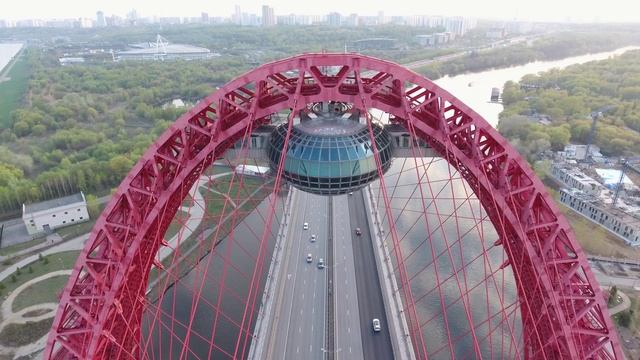 Живописный мост, аэросъёмка с дрона.mp4