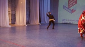 Таджикский танец «Цветок миндаля»