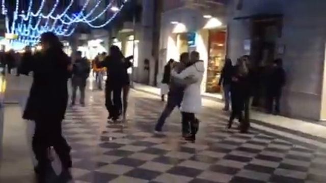 Танго на улицах Пескары смотреть онлайн