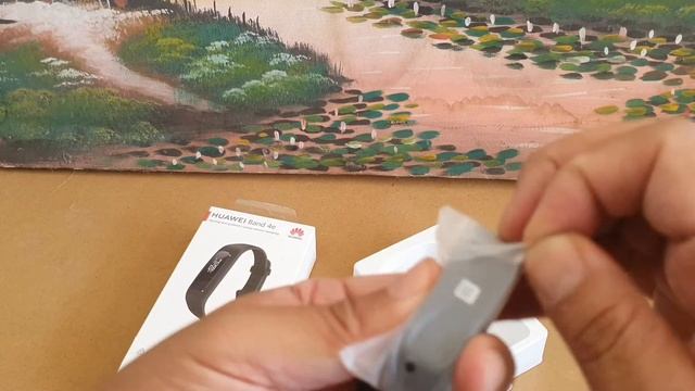 ทำท่าUnbox สายรัดข้อมือ Huawei band4e รุ่นไม่มีเซนเซอร์วัดการเต้นหัวใจแต่ทำไมผมถึงเลือกepนี้มีคำตอบ смотреть онлайн