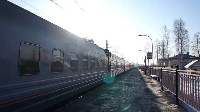 ЧС2т-983 и ЧС2т-991 с поездом №46 Текстильный Край (RZD) смотреть онлайн