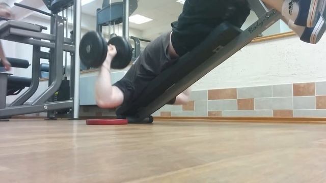 Жим лежа под уклоном смотреть онлайн