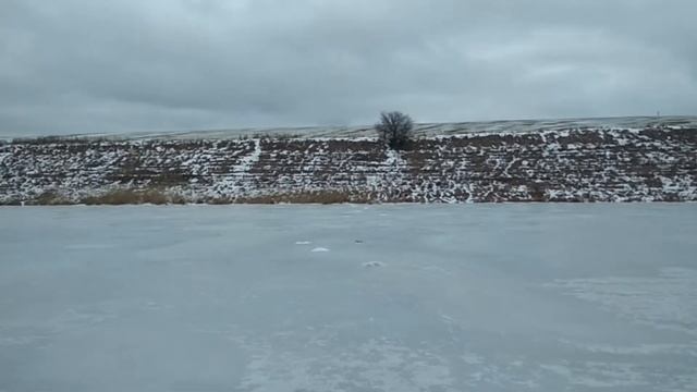 рыбалка зимой,Белгородская область .пескари.(28.02.2021) смотреть онлайн