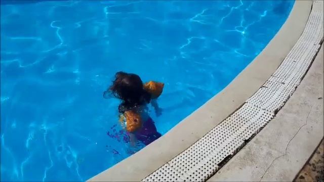 Испытываем хвост русалки для девочки