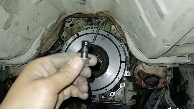 FJ CRUISER REMOVING TRANSMISSION смотреть онлайн