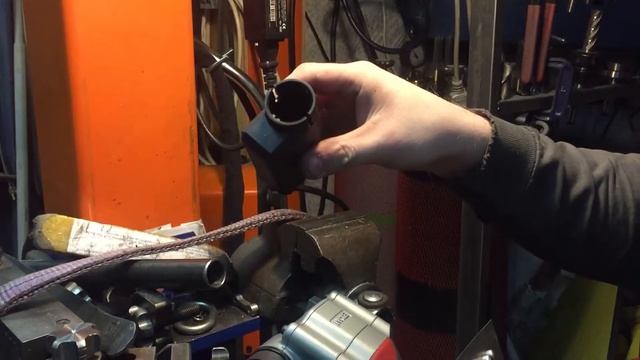?MILWAUKEE 2550-20 M12 RIVET TOOL Аккумуляторный заклепочник смотреть онлайн