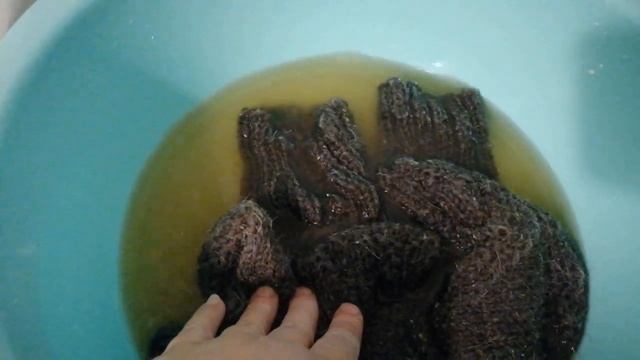 Что вязала зимой и какие связала носки из пряжи "Деревенька" смотреть онлайн