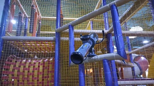 День рождения в детском развлекательном центре "Чоко Чанга" в ТЦ "Солис" в Домодедово смотреть онлайн