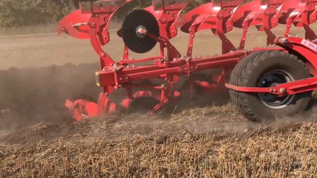 8 корпусной оборотный Плуг #unlu в паре с #buhler 2375 смотреть онлайн