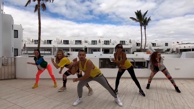 Taki Taki - Zumba fitness - Dj Kookoh Remix смотреть онлайн