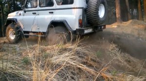 УАЗик против Isuzu Bighorn и Toyota 4Runner. Off-Road Trial