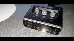 Behringer U-PHORIA UM2 мнение .