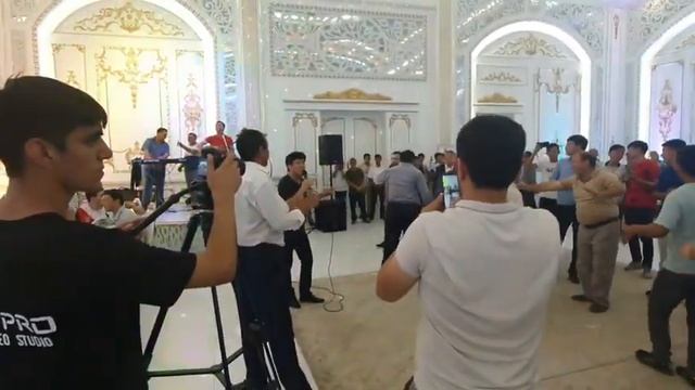 Mahmut Namozov Tojikiston Dushanbe shahrida Tuyda Jonli ijro Tuydi Yorvordi Zoor boldi 2021 смотреть онлайн