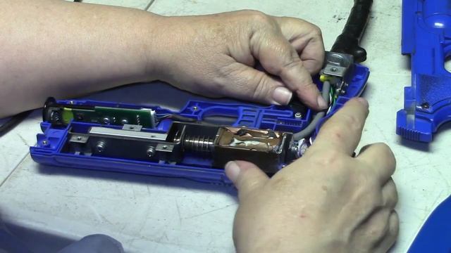 Sams Arcade Fix Time Crisis 4 Rewiring Gun Sensor harness смотреть онлайн
