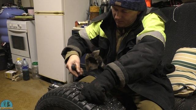 ПРОСТОЙ СОВЕТ КАК САМОМУ ЗАШИПОВАТЬ ЗИМНЮЮ РЕЗИНУ смотреть онлайн
