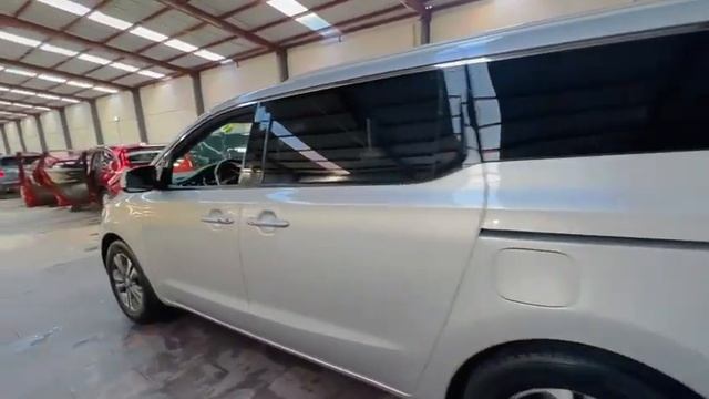 KIA SEDONA 2020 смотреть онлайн