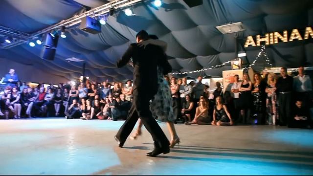 Fernando Carrasco y Manuela D'Orazio - Invierno (Orquesta Romantica Milonguera live) смотреть онлайн