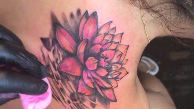 Lotus back tattoo cover смотреть онлайн